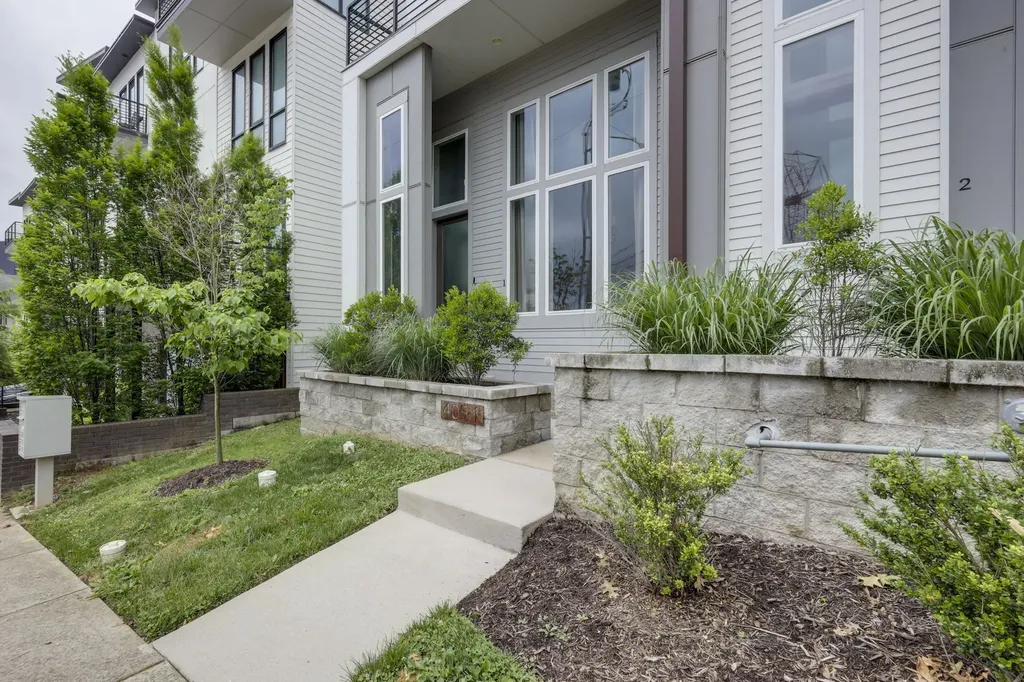 405 Avoca Street Nashville TN 37203