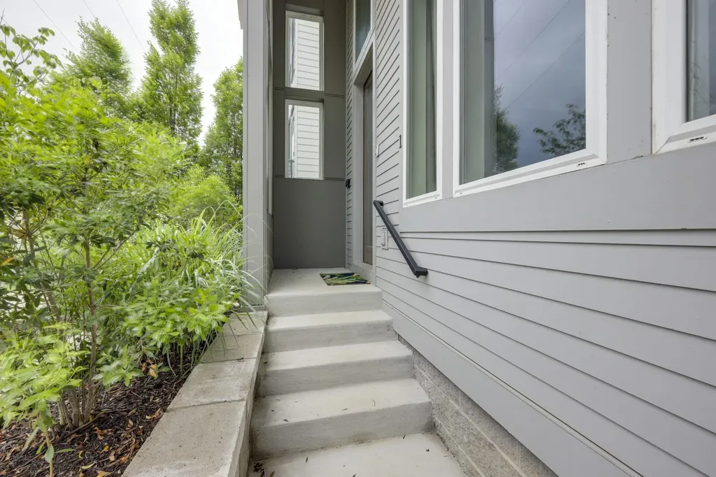 405 Avoca Street Nashville TN 37203