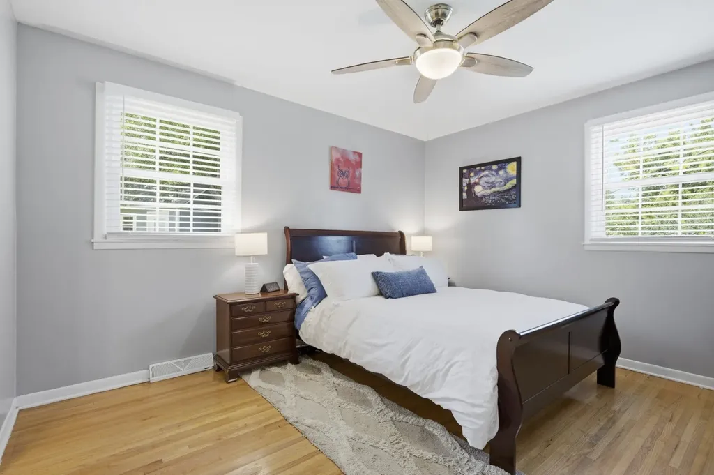 709 Harpeth Pkwy, W Nashville TN 37221