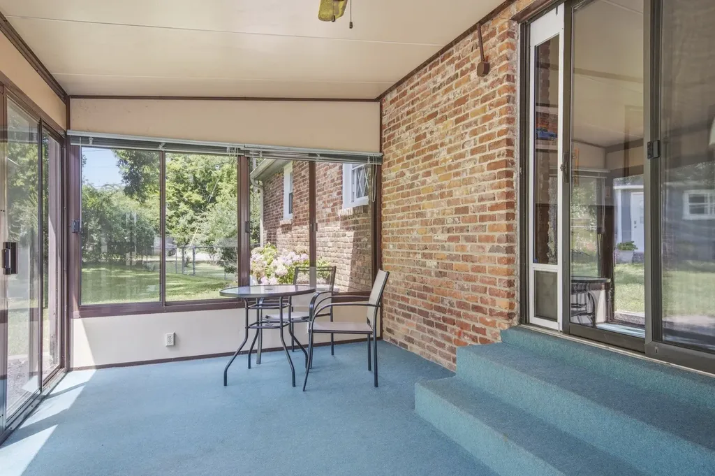 709 Harpeth Pkwy, W Nashville TN 37221