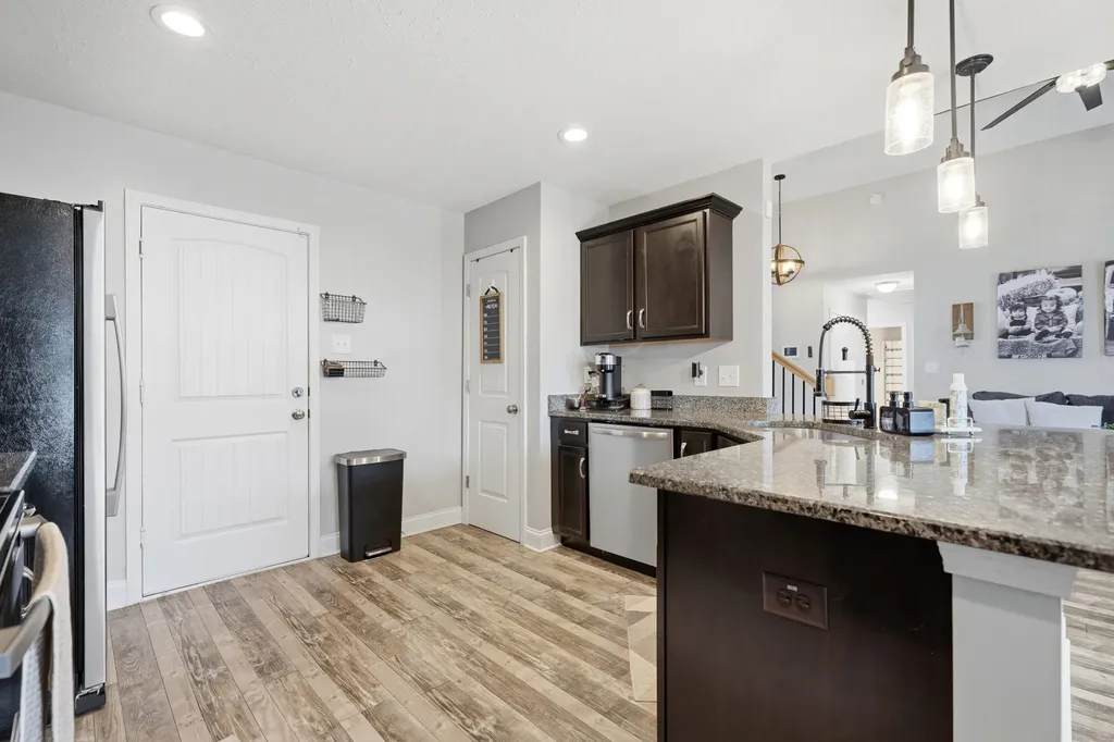 1871 Rains Road Clarksville TN 37042