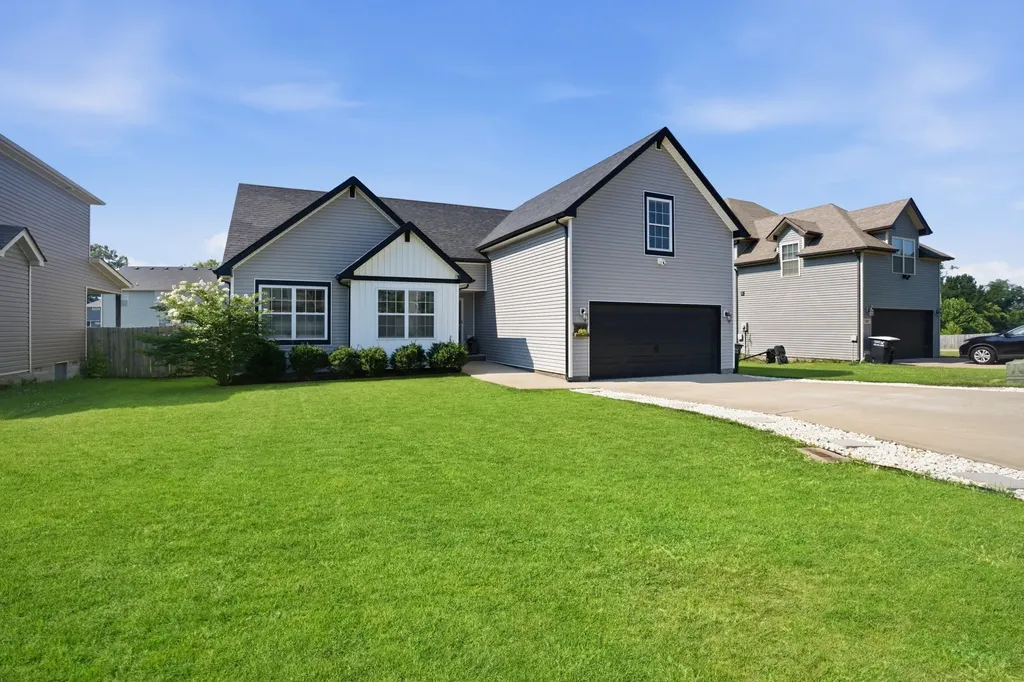 1871 Rains Road Clarksville TN 37042