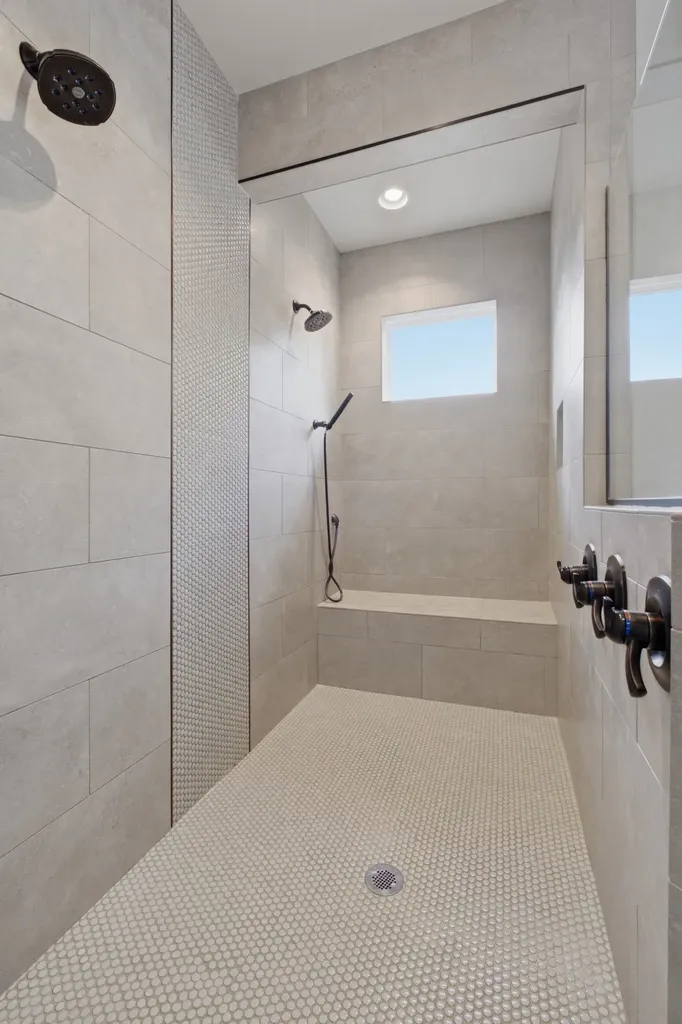 907 Halcyon Avenue Nashville TN 37204