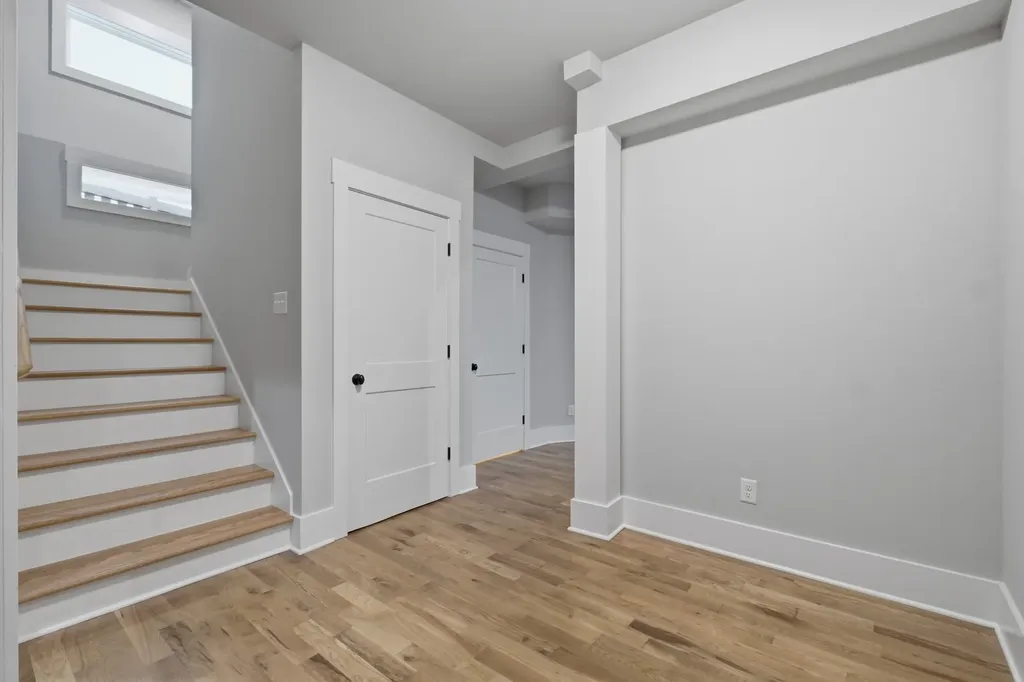 907 Halcyon Avenue Nashville TN 37204