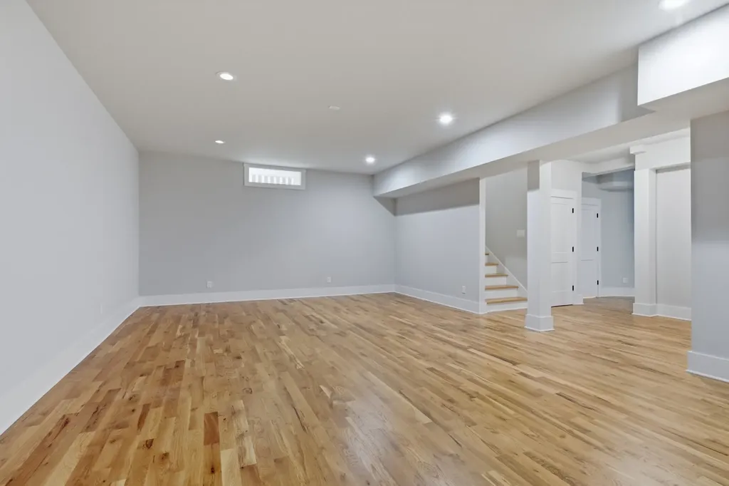 907 Halcyon Avenue Nashville TN 37204