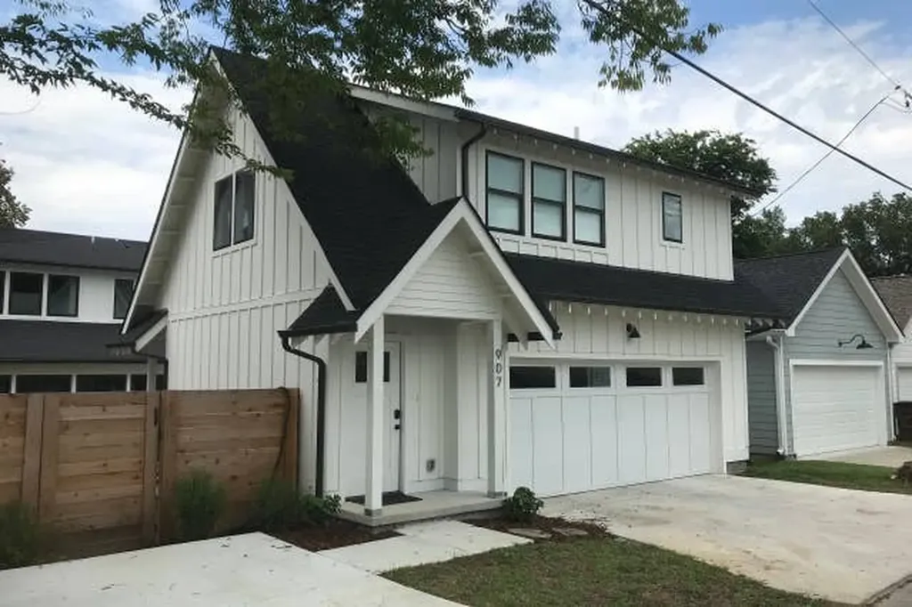 907 Halcyon Avenue Nashville TN 37204