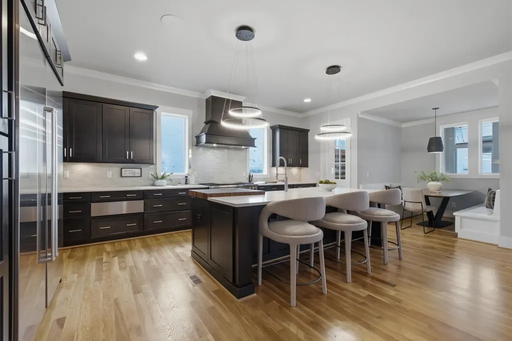 907 Halcyon Avenue Nashville TN 37204