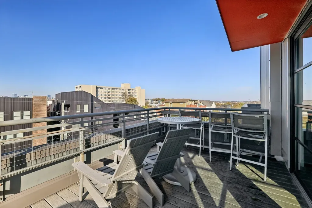 1900 12th Ave, S Nashville TN 37203