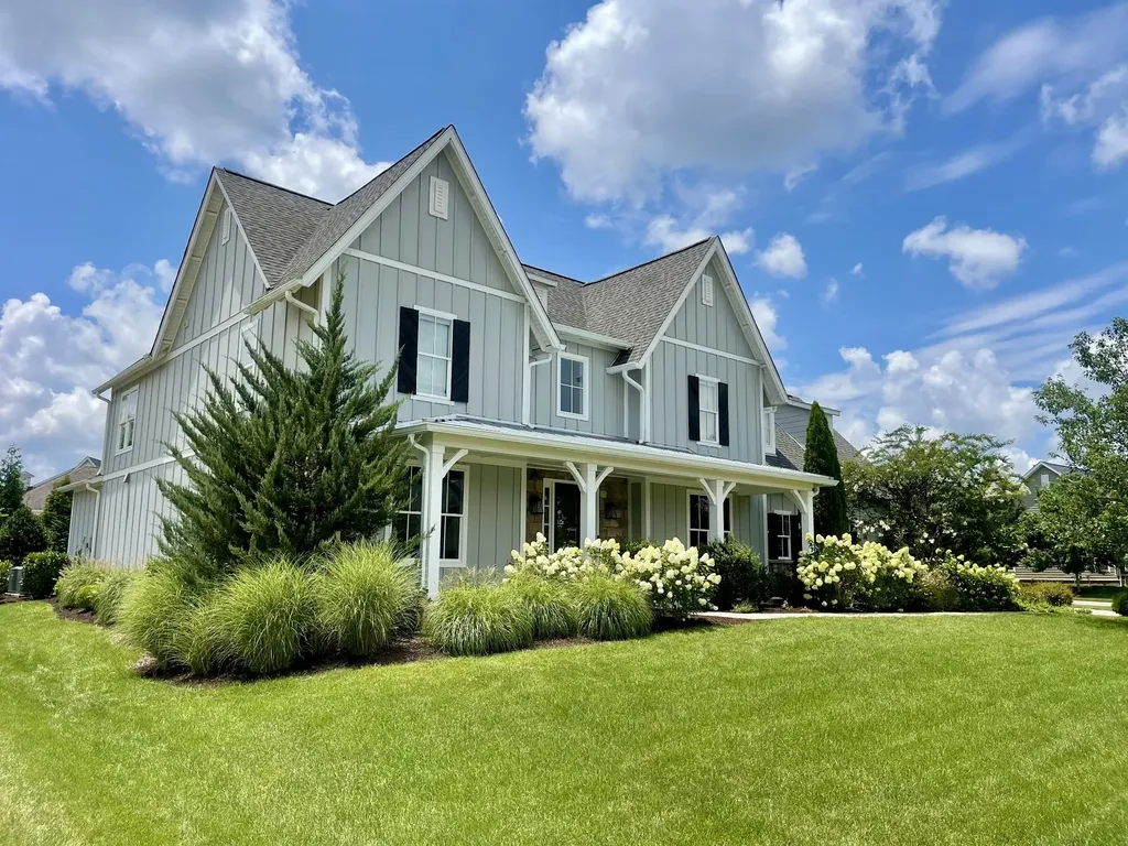6613 Flushing Drive College Grove TN 37046
