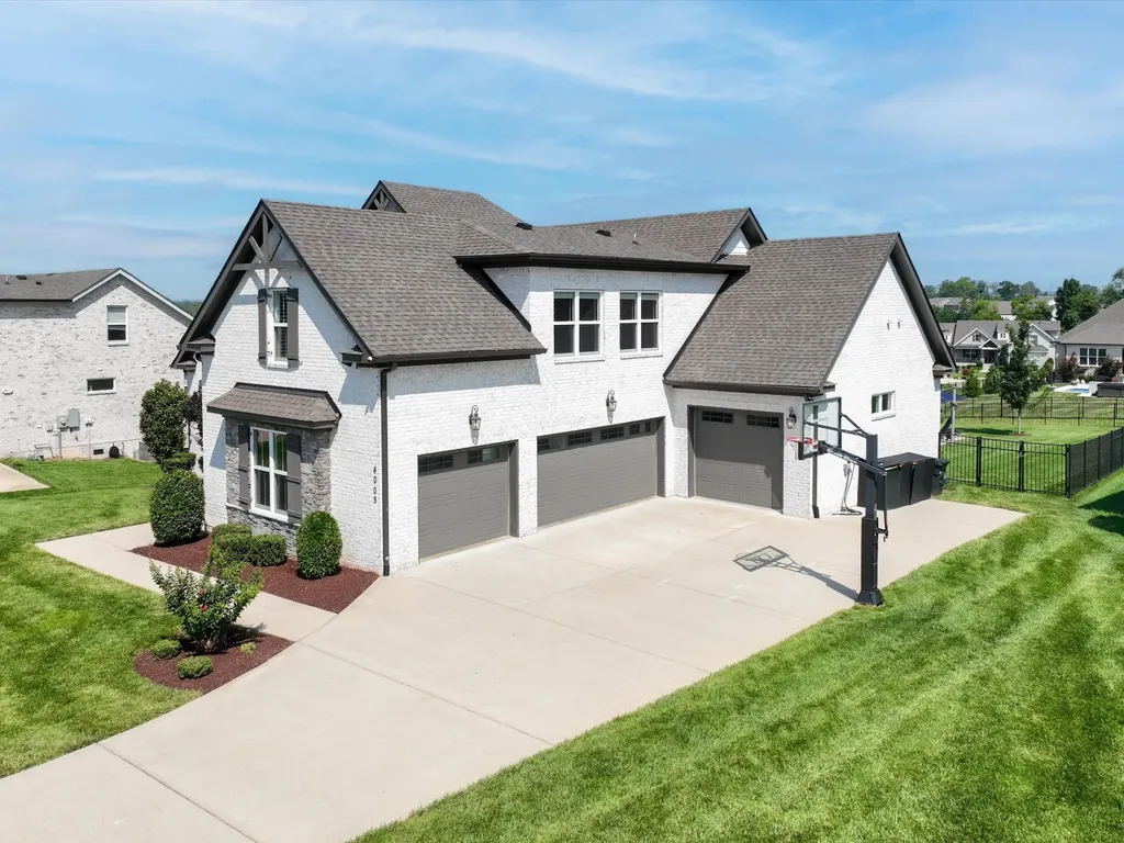 4005 Black Bird Court Spring Hill TN 37174