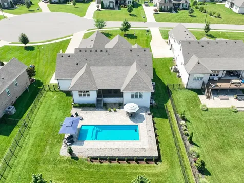 4005 Black Bird Court Spring Hill TN 37174