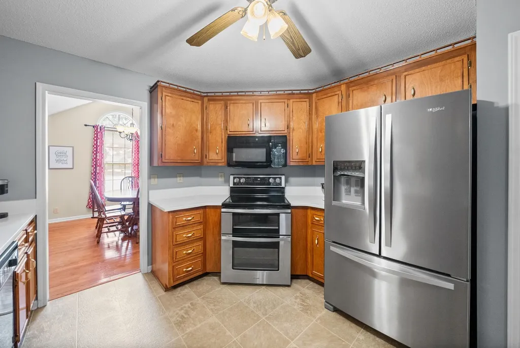 1334 N Callywood Court Clarksville TN 37040
