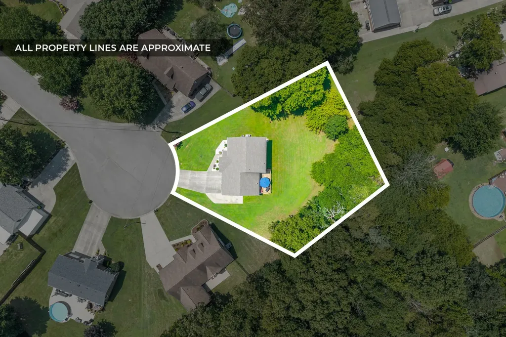 1334 N Callywood Court Clarksville TN 37040