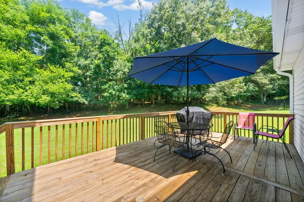 1334 N Callywood Court Clarksville TN 37040