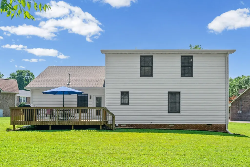 1334 N Callywood Court Clarksville TN 37040