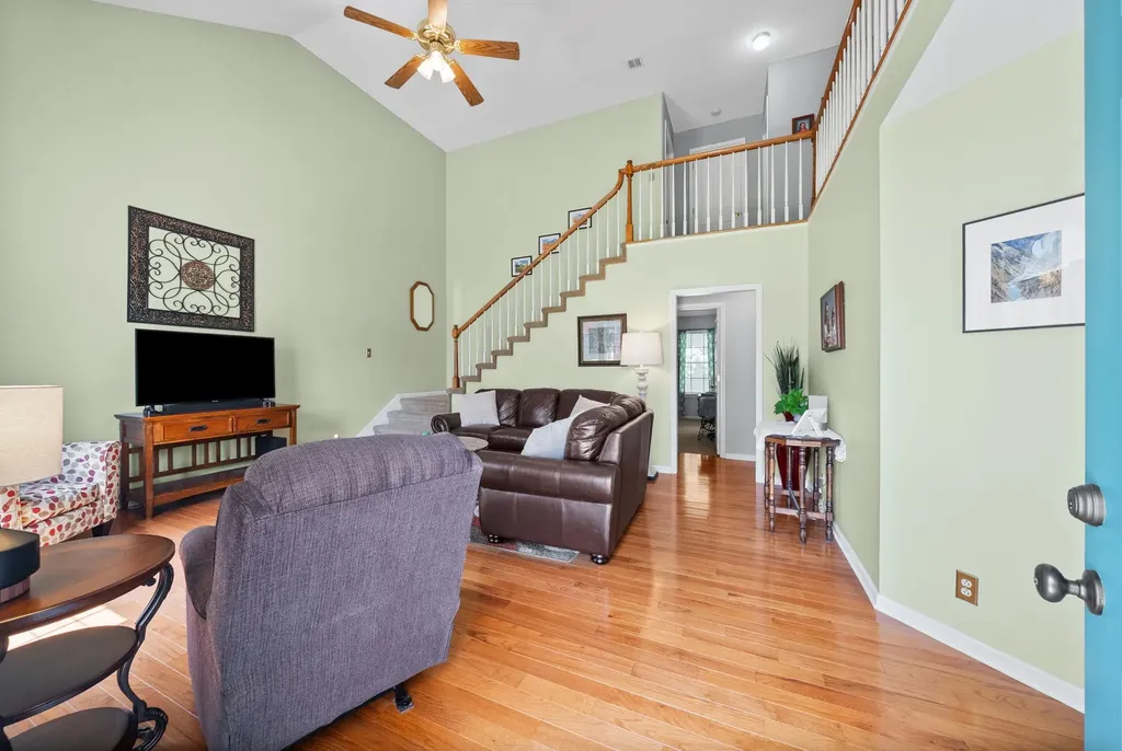 1334 N Callywood Court Clarksville TN 37040