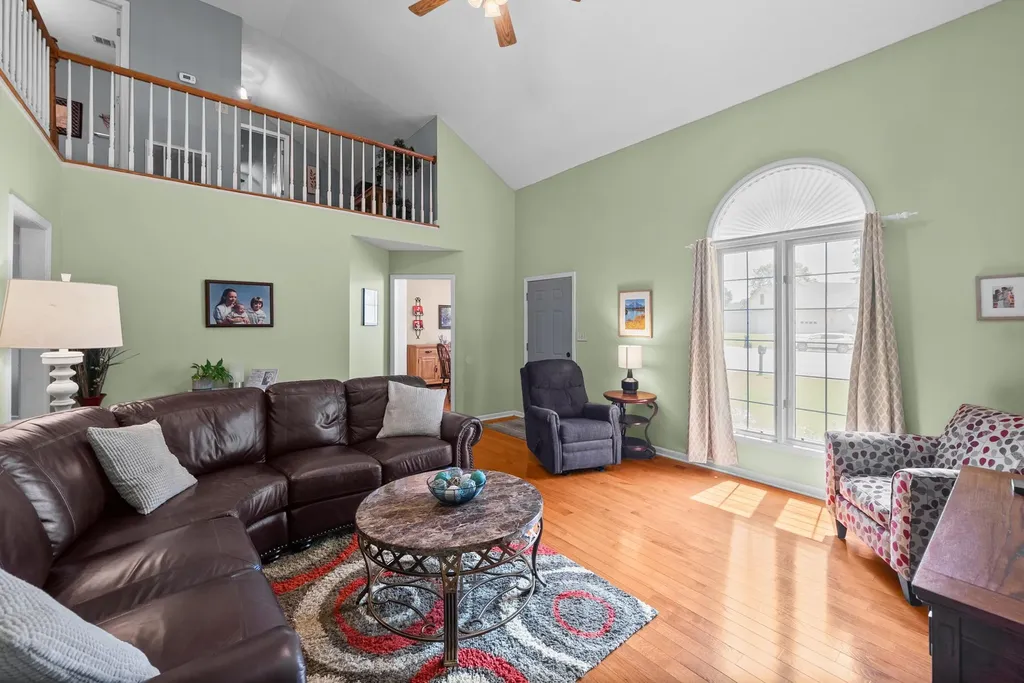1334 N Callywood Court Clarksville TN 37040