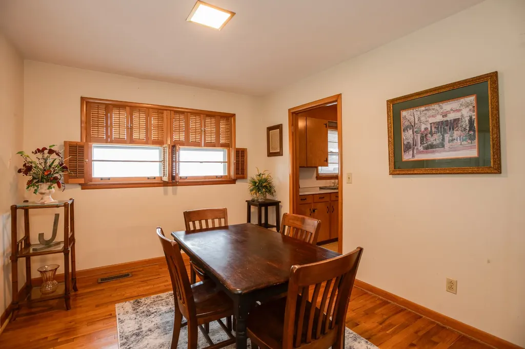412 4th Street Lawrenceburg TN 38464