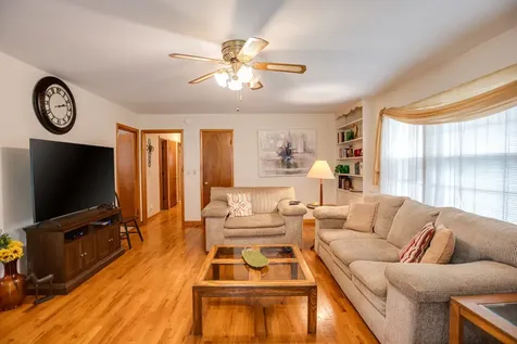 412 4th Street Lawrenceburg TN 38464