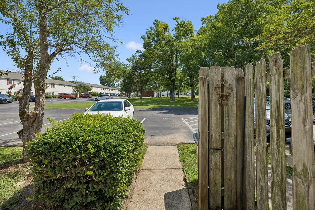 1301 Neelys Bend Road Madison TN 37115