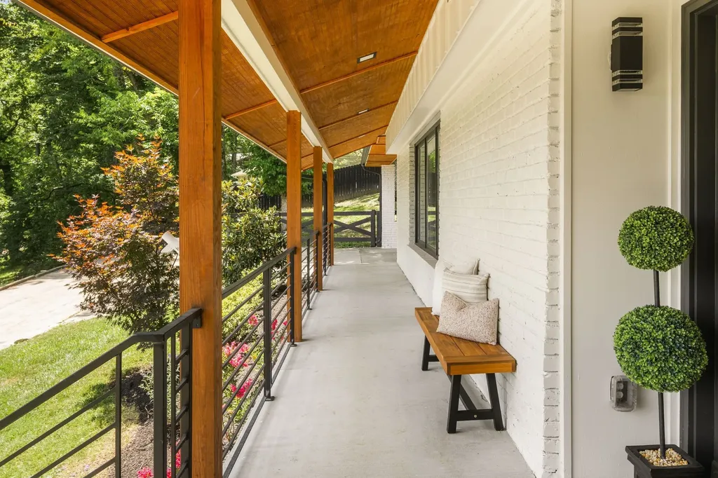 6620 Brookmont Terrace Nashville TN 37205