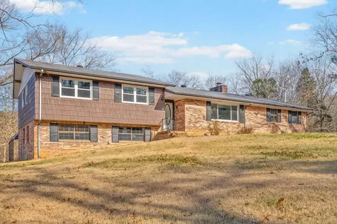 103 Millers Hill Road Dover TN 37058