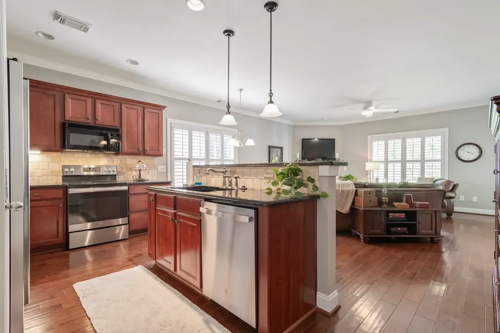 421 Meadowcrest Circle Franklin TN 37064