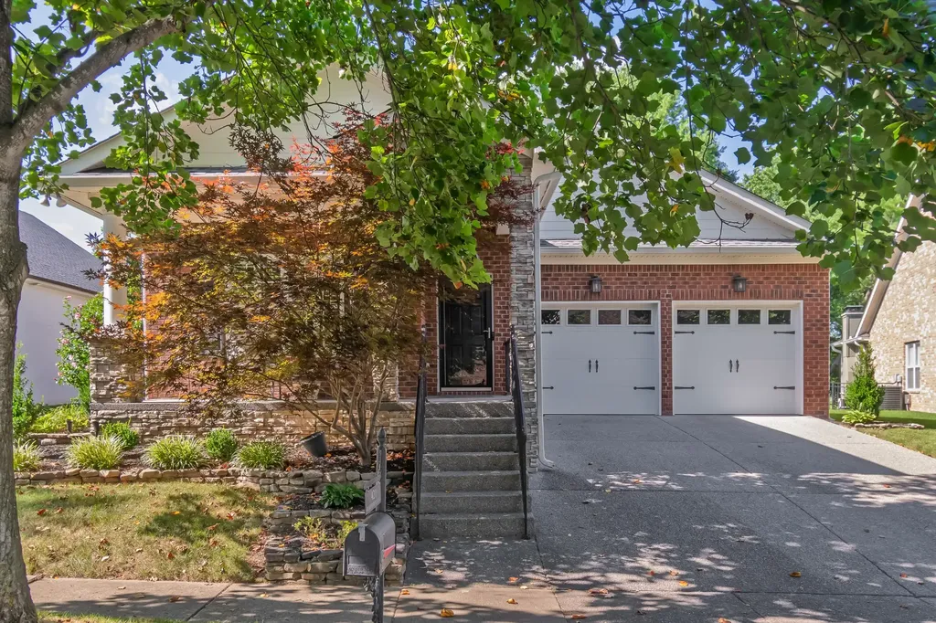 421 Meadowcrest Circle Franklin TN 37064