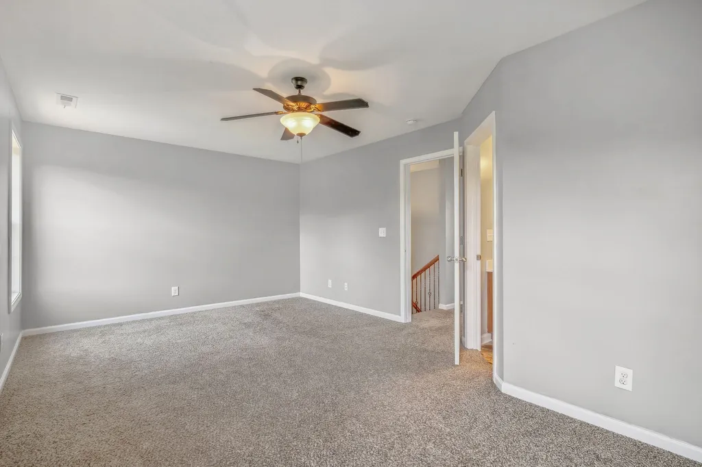 565 Oakmont Drive Clarksville TN 37042