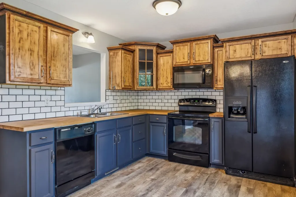 565 Oakmont Drive Clarksville TN 37042