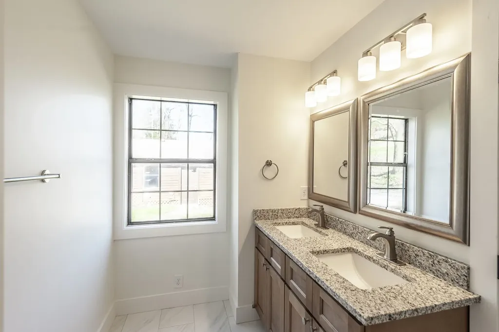 655 Cummings Lane Cottontown TN 37048