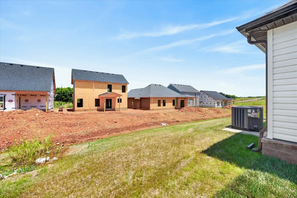 2700 Brewster Drive Clarksville TN 37042