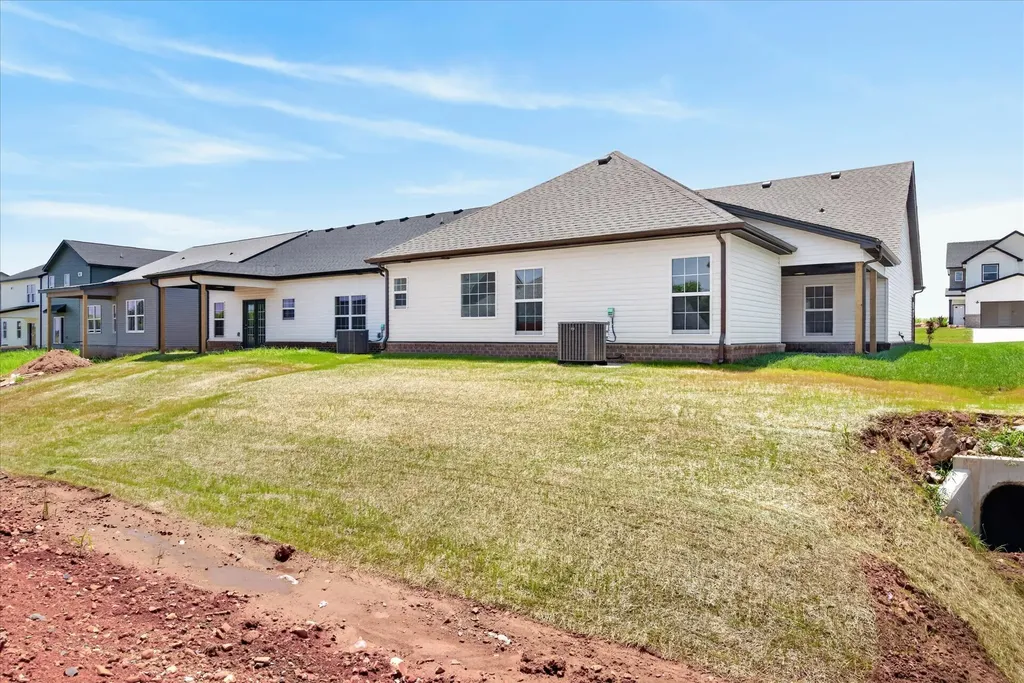 2700 Brewster Drive Clarksville TN 37042