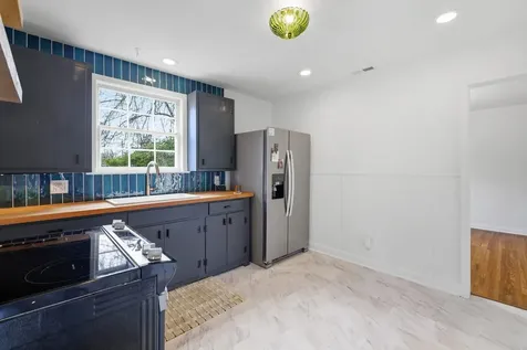 705 Drummond Drive Nashville TN 37211