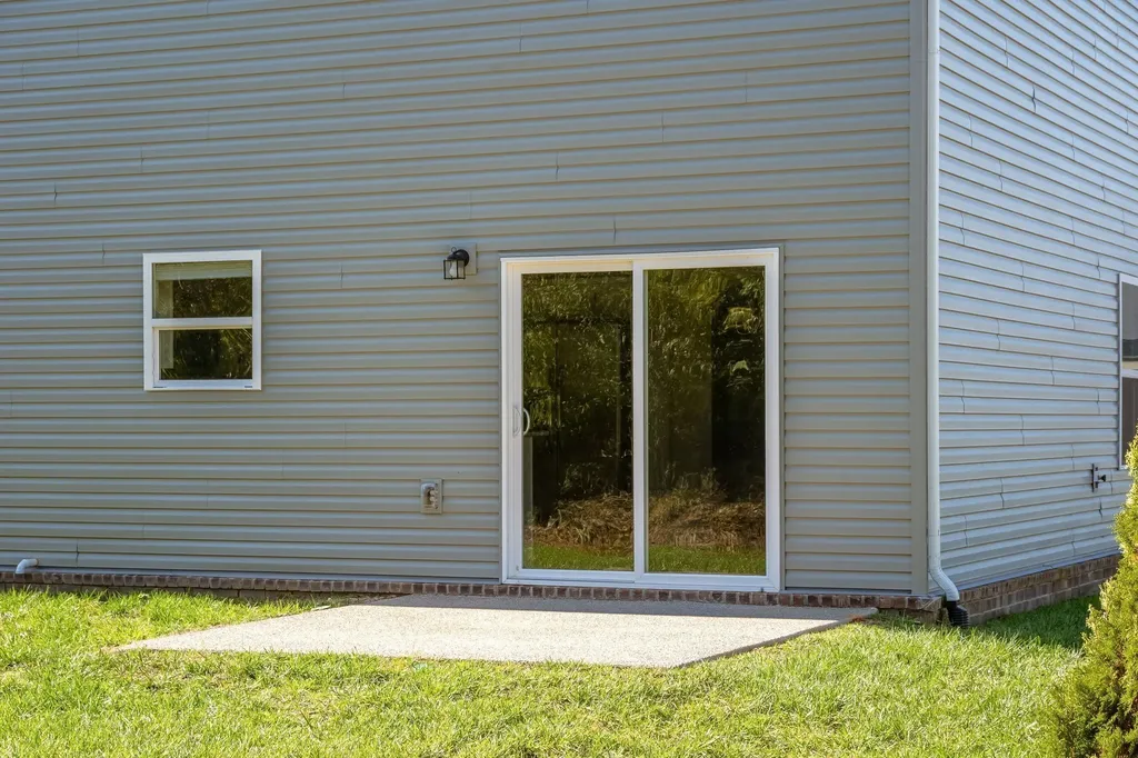 1398 Wentworth Drive Gallatin TN 37066