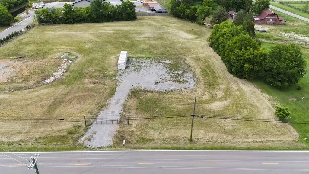 5317 Woodbury Pike Murfreesboro TN 37127