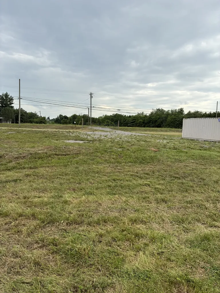5317 Woodbury Pike Murfreesboro TN 37127