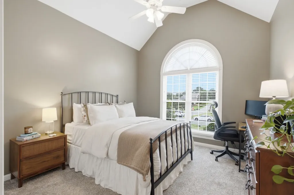 125 N Maple Ridge Lane Goodlettsville TN 37072