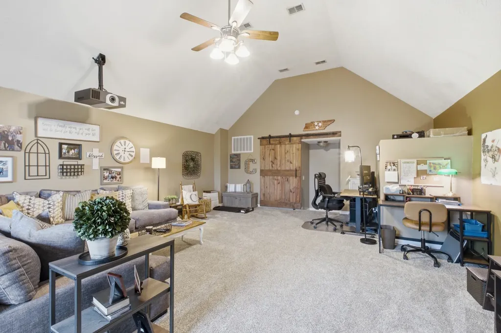 125 N Maple Ridge Lane Goodlettsville TN 37072