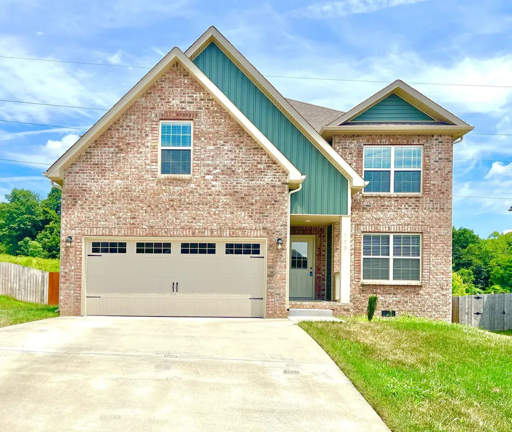 733 Banister Drive Clarksville TN 37042