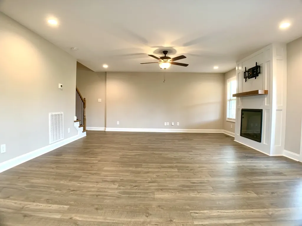 733 Banister Drive Clarksville TN 37042