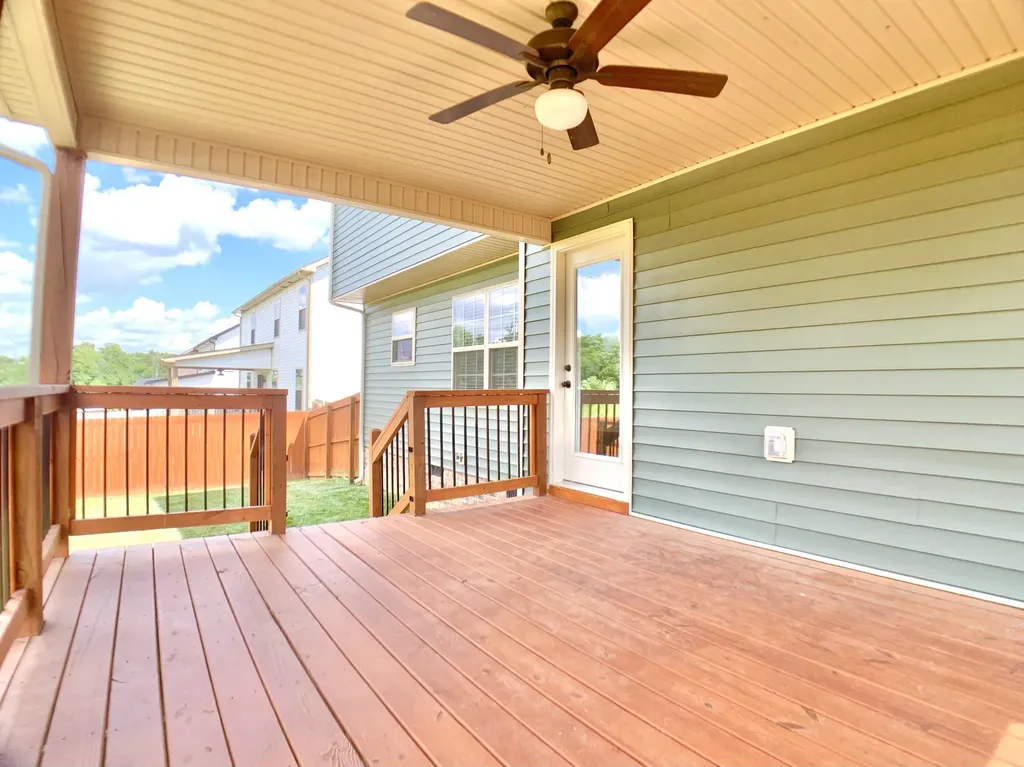 733 Banister Drive Clarksville TN 37042