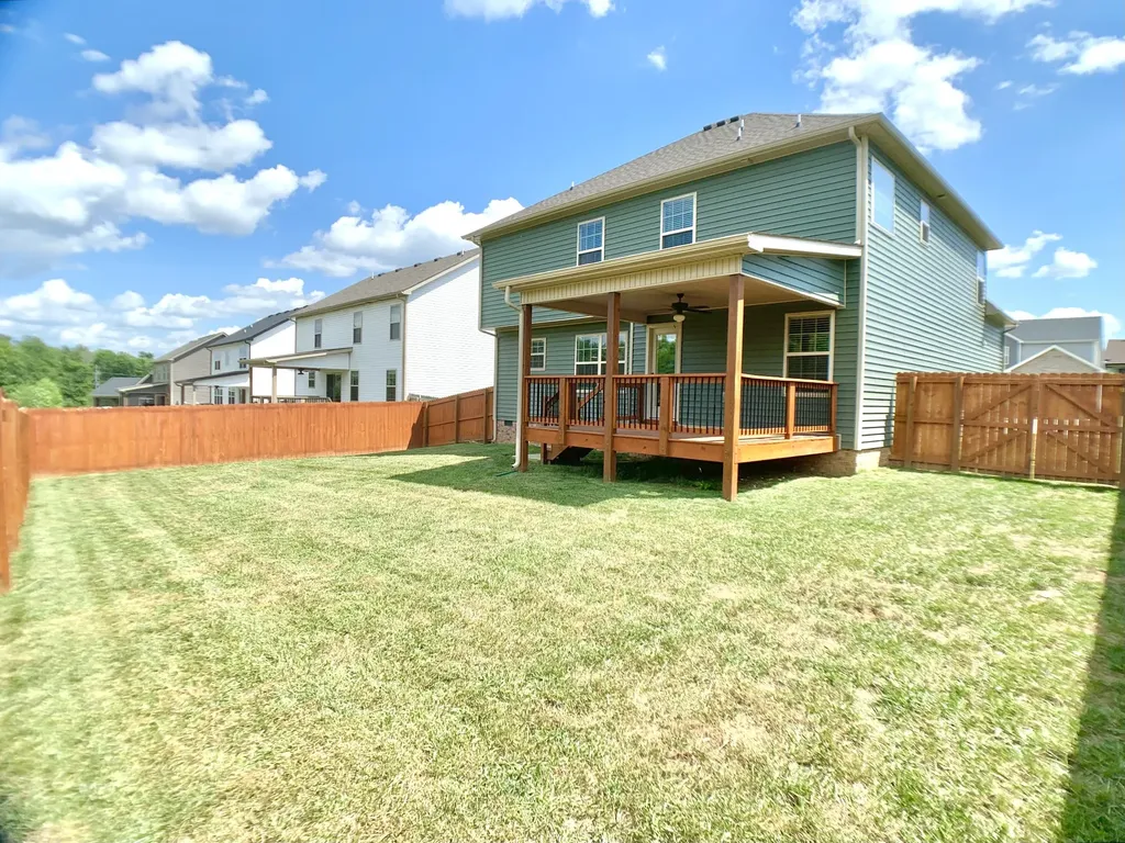 733 Banister Drive Clarksville TN 37042