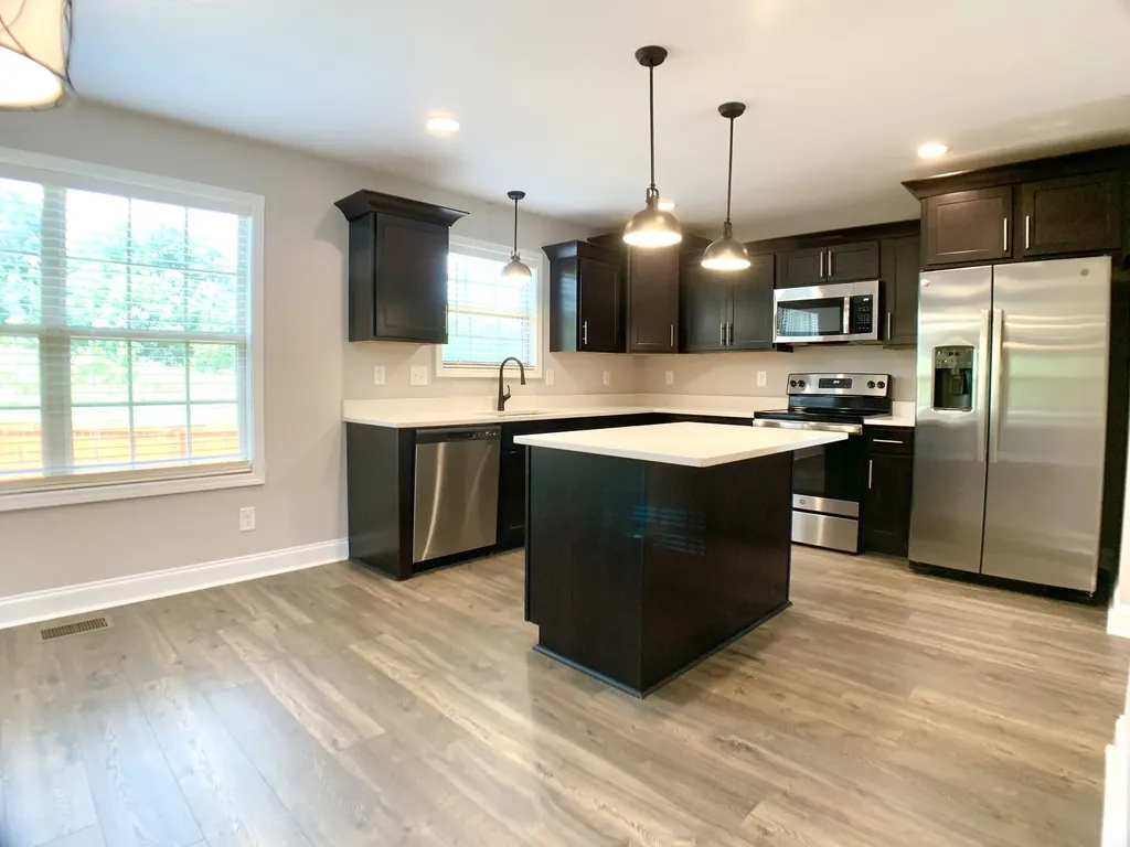 733 Banister Drive Clarksville TN 37042