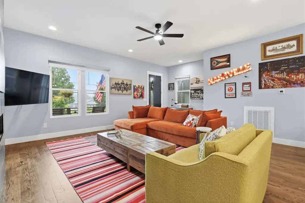 1016 13th Ave, S Nashville TN 37212