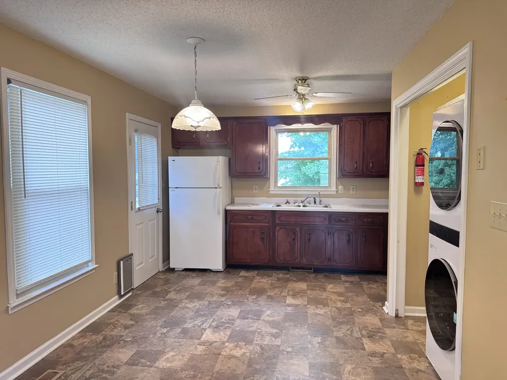 357 Erie Drive Clarksville TN 37040