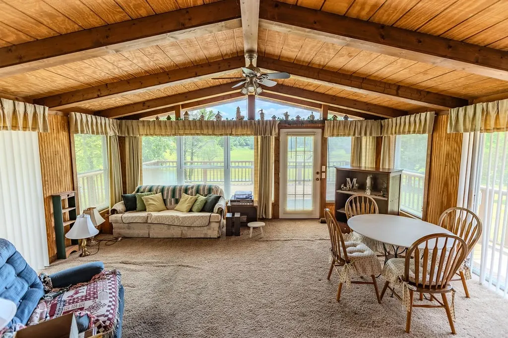 5330 Sparta Highway Rock Island TN 38581