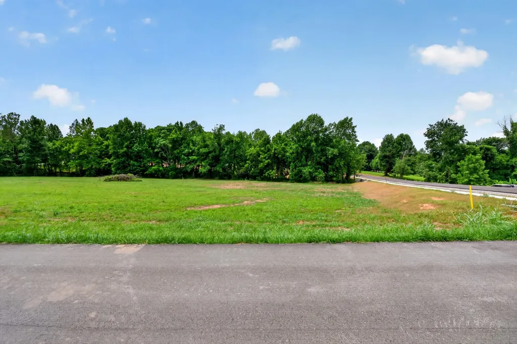 4 Cora Road Cookeville TN 38501