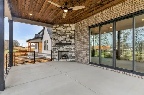 444 Bell Lake Road Gallatin TN 37066