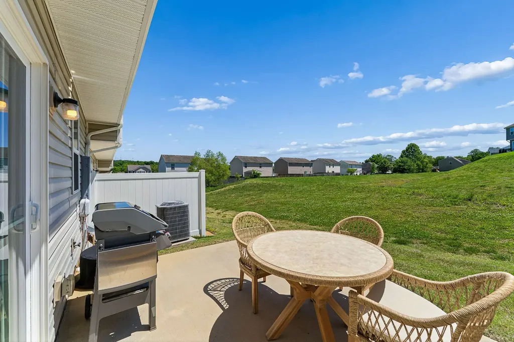 310 Sunnyview Drive Lebanon TN 37090